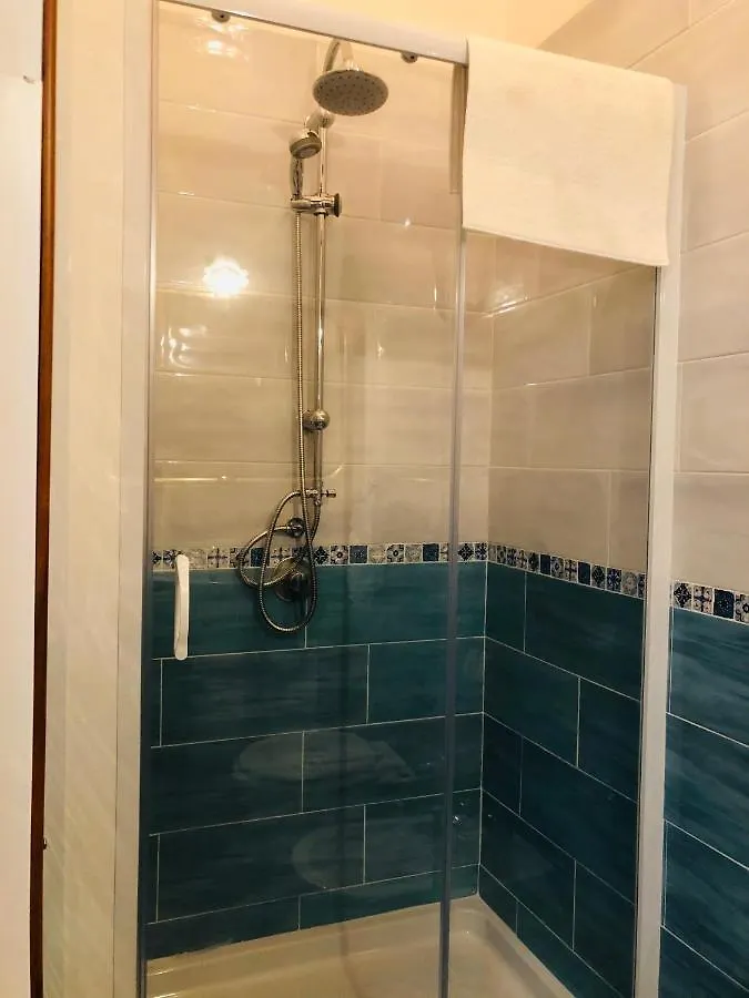 A Casa Di Claudia Apartment Naples Italy